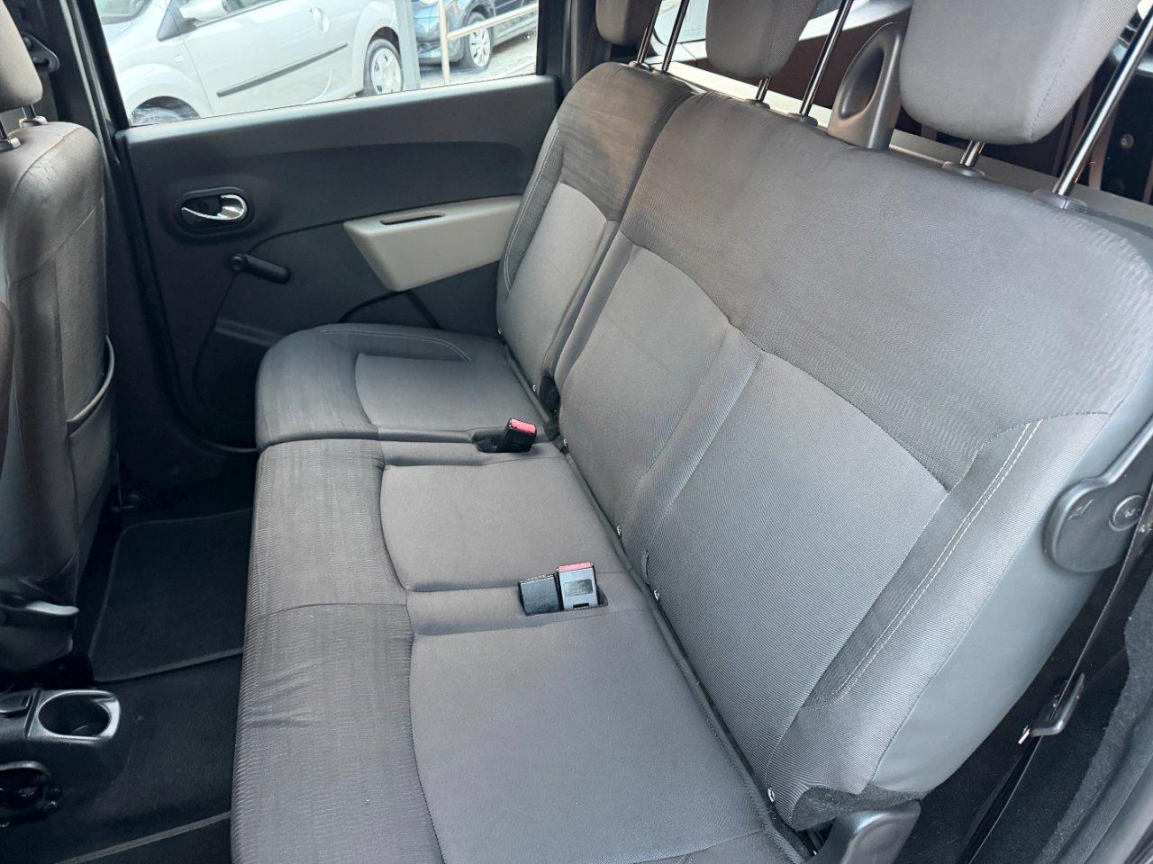 Dacia Lodgy 1.6 Laureate 85cv NAVI+PDC+CLIMA