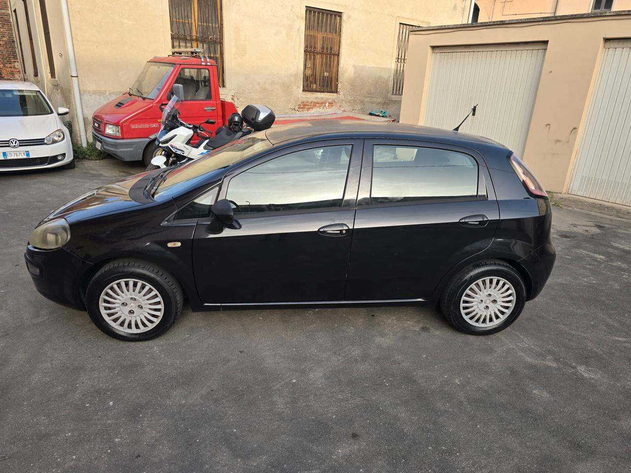 Fiat Punto 1.2 8V 5 porte dynamyc neopatentati