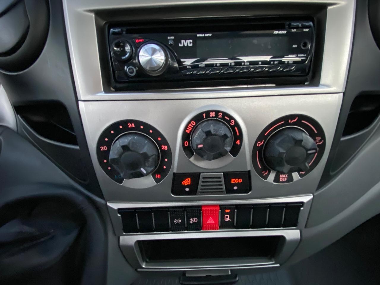 Iveco Daily 35-15 Carroattrezzi Patente B Scarrabile