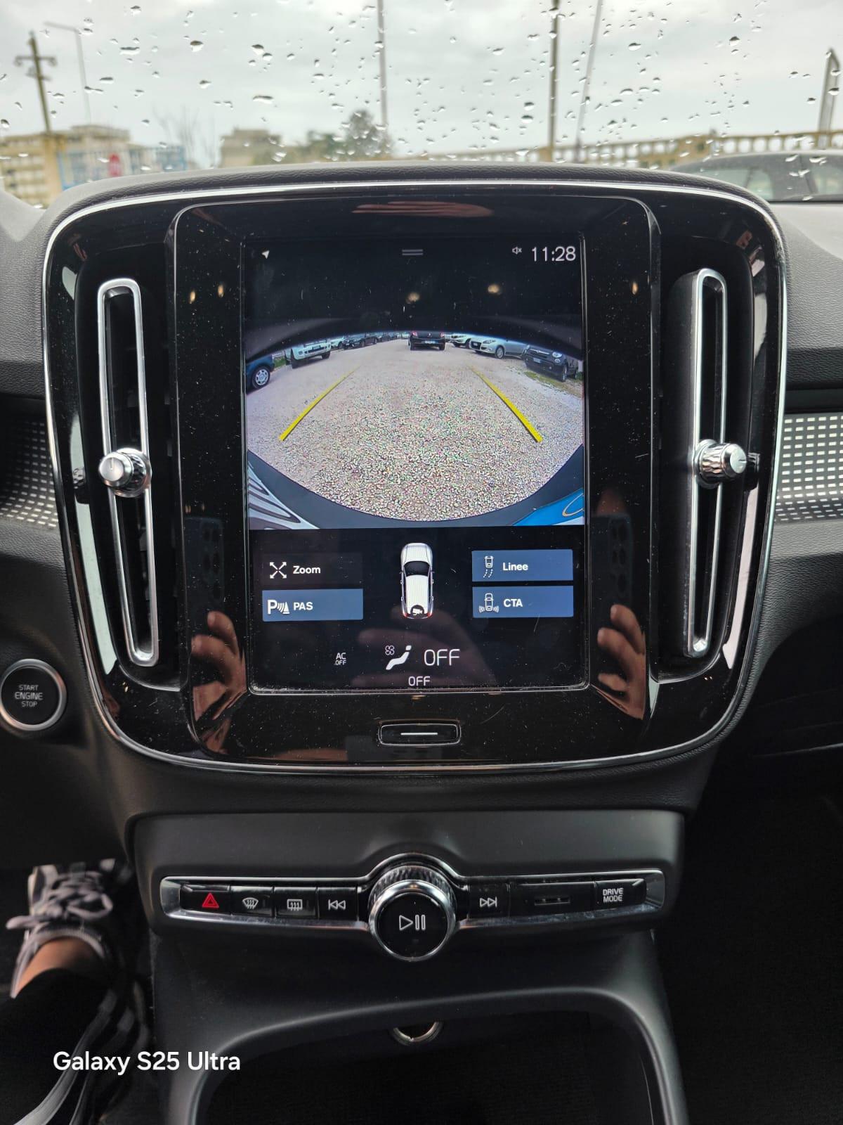 Volvo XC40 D3 Geartronic R-DESIGN 10/2018