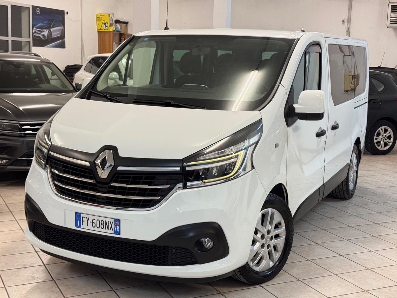 Renault Trafic 2.0 dCi 145CV 9 Posti Restyiling