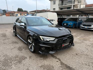 Audi RS 4 Avant 2.9 TFSI quattro 450 CV ! INCIDENTATA ! CARBOCERAMICA !