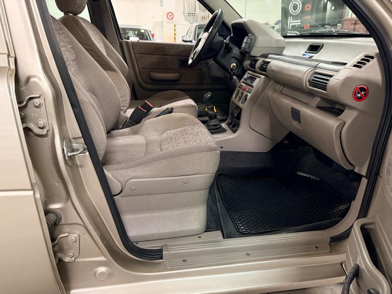 Land Rover Freelander 2.0 TD cat Station Wagon XE