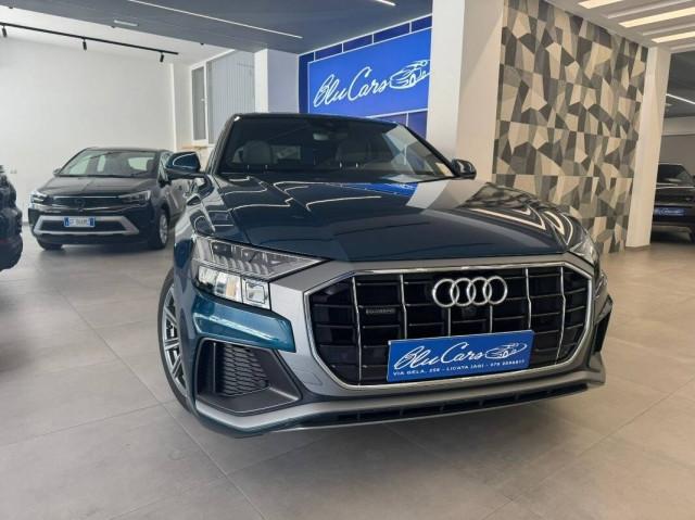 Audi Q8 50 3.0 tdi mhev quattro tiptronic