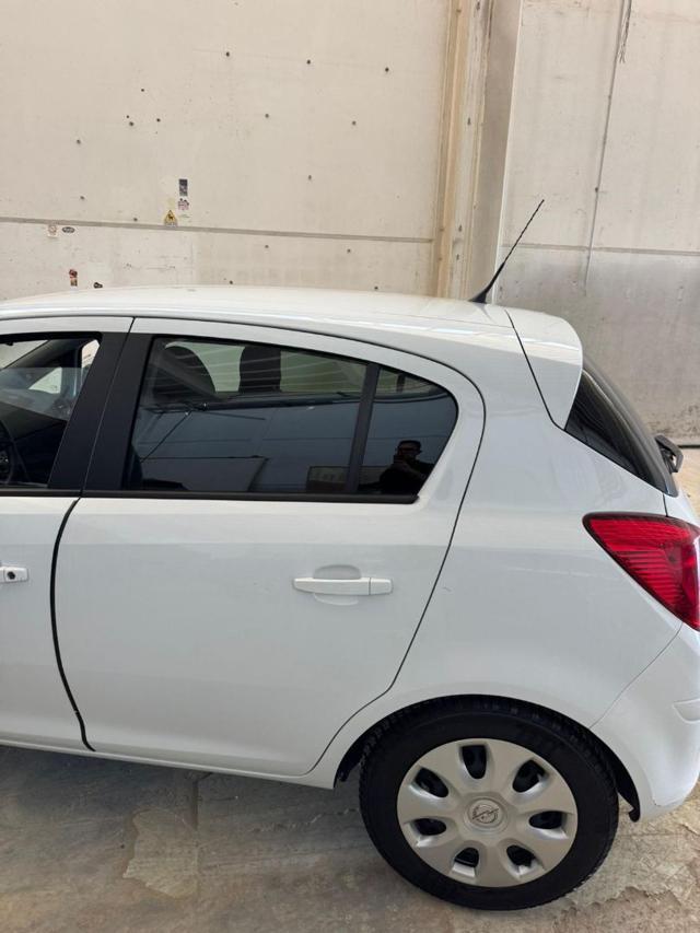 OPEL Corsa 1.2 5 porte Edition con garanzia ottimi KM