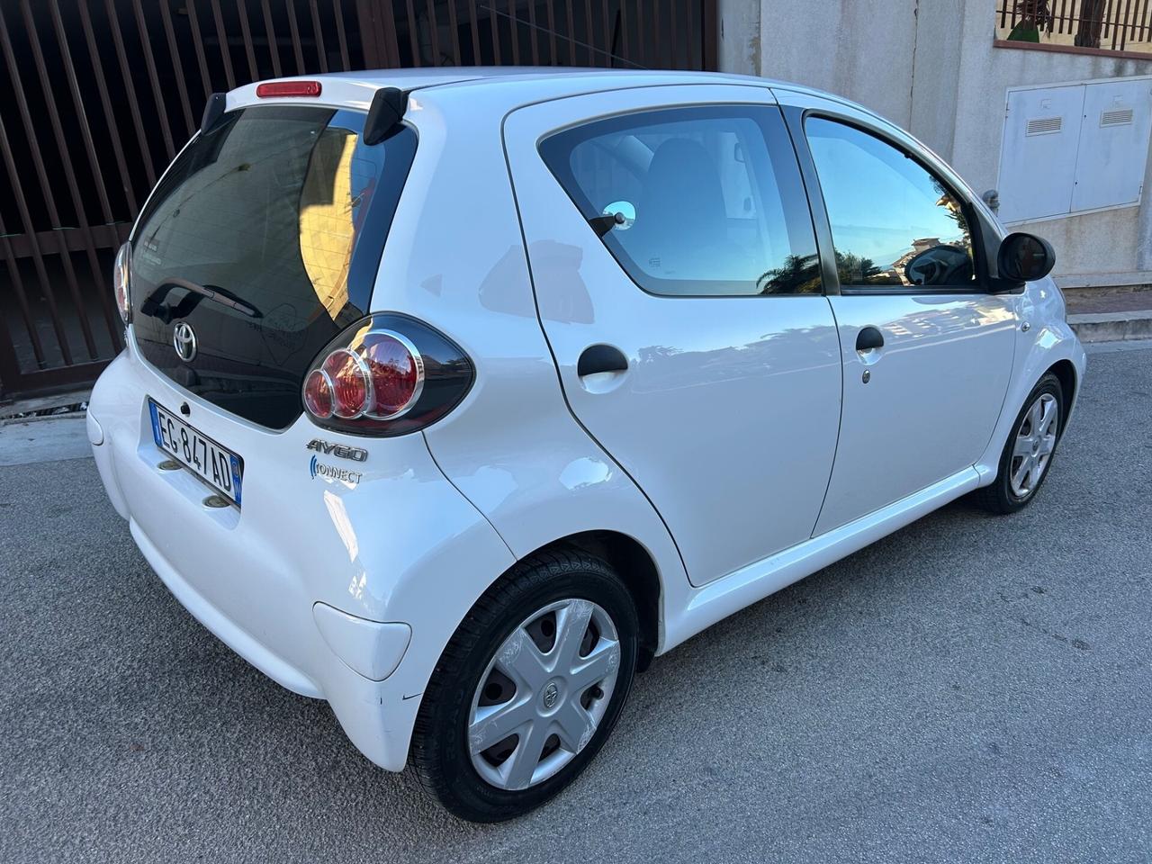 Toyota Aygo 1.0 benz ideale per neopatentati