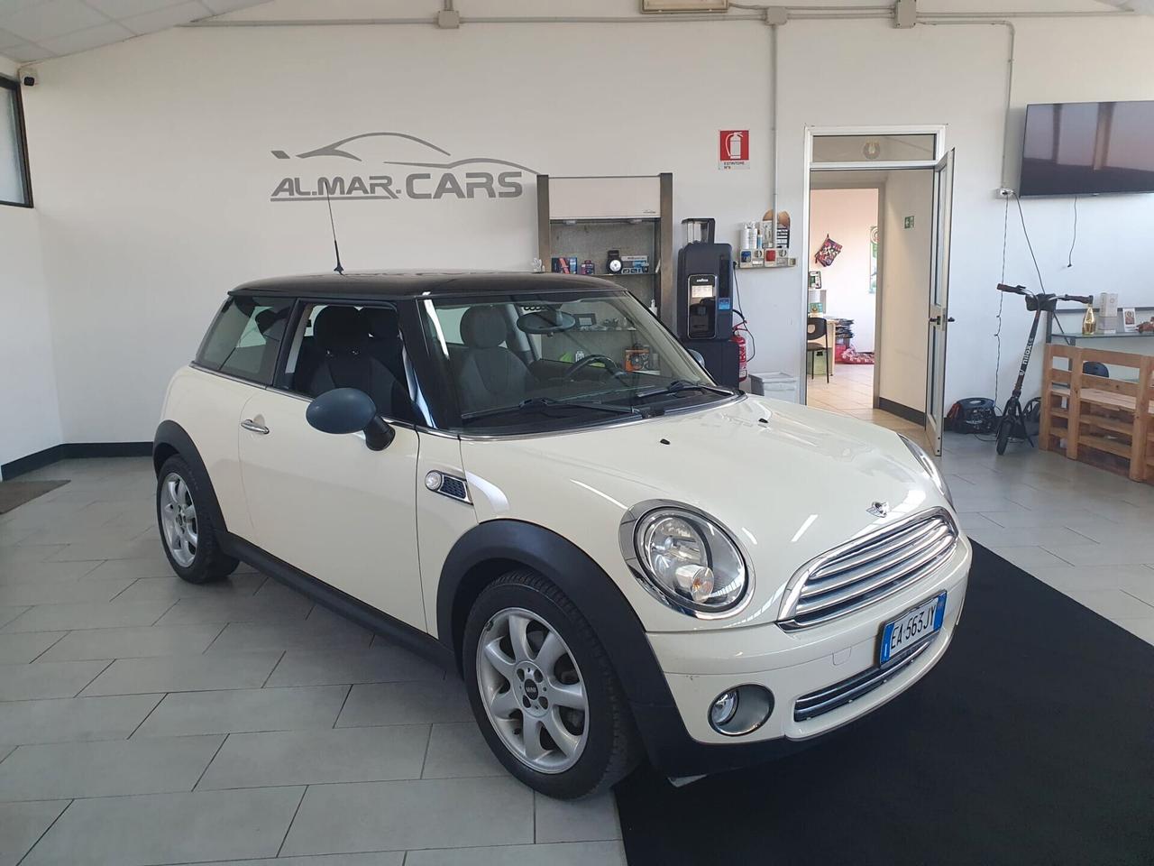 Mini 1.6 16V Cooper 50 Mayfair