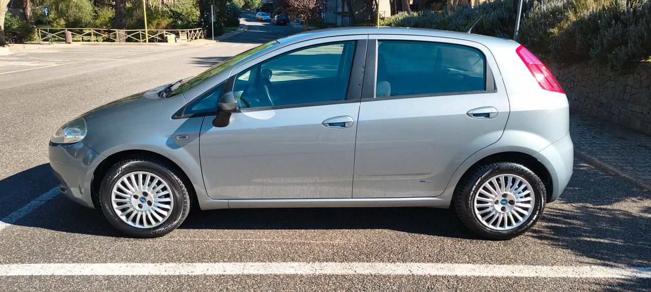 Fiat Grande Punto 1.4 Starjet 16V 5 porte Dynamic