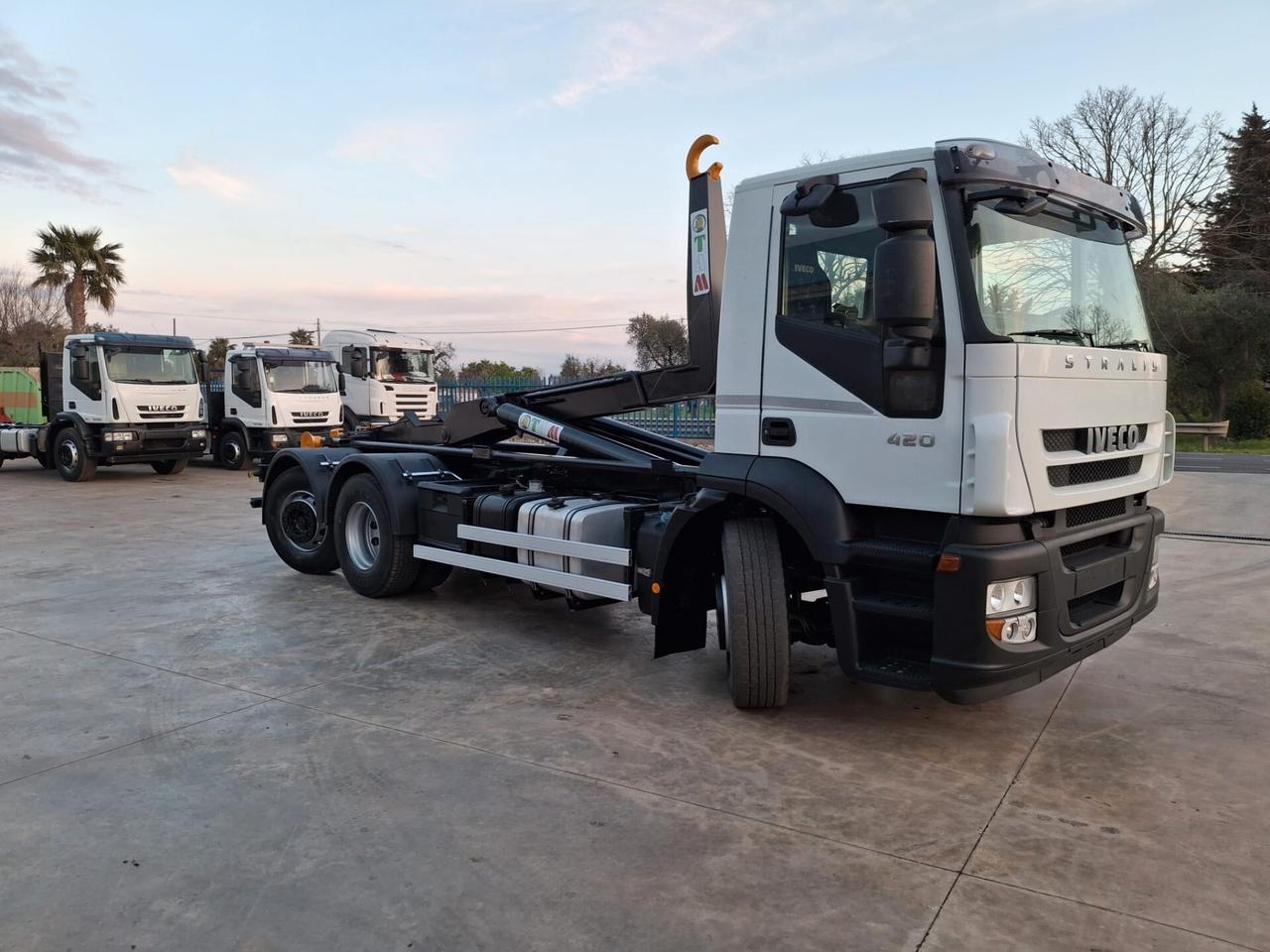 Iveco stralis 260 e 42 passo 4200 scarrabile 26 ton TAM