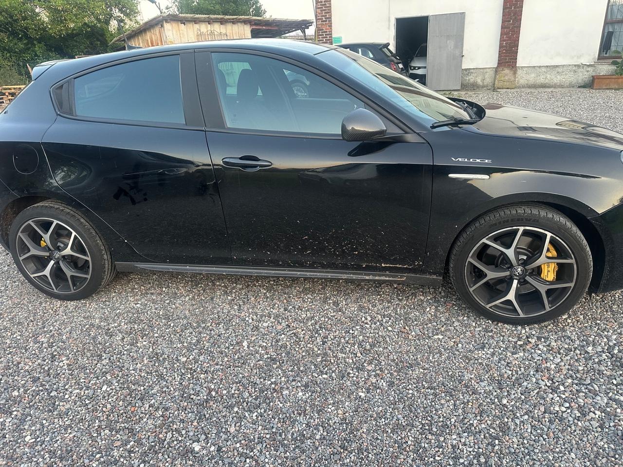 Alfa Romeo Giulietta 2.0 JTDm 170 CV TCT Veloce Carbon Edition
