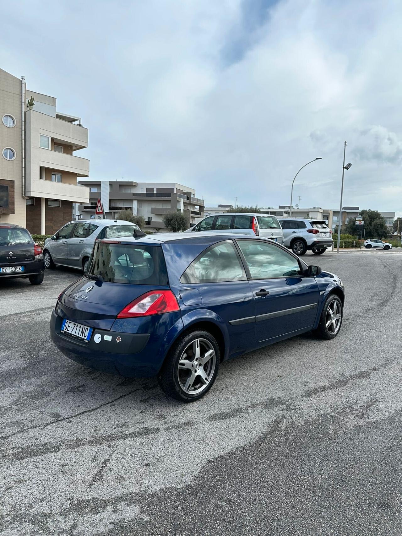 Renault Megane Mégane 1.6 GPL