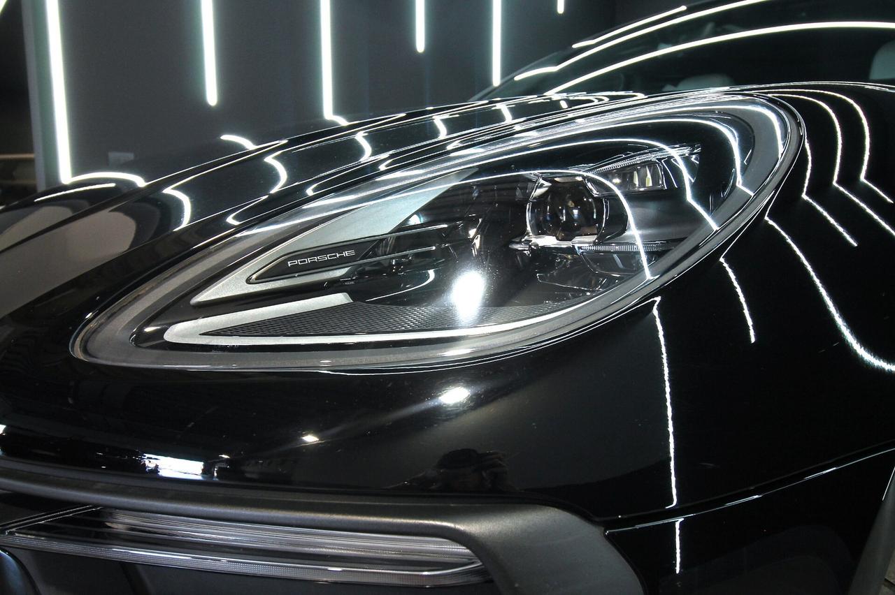 PORSCHE MACAN T 2.0