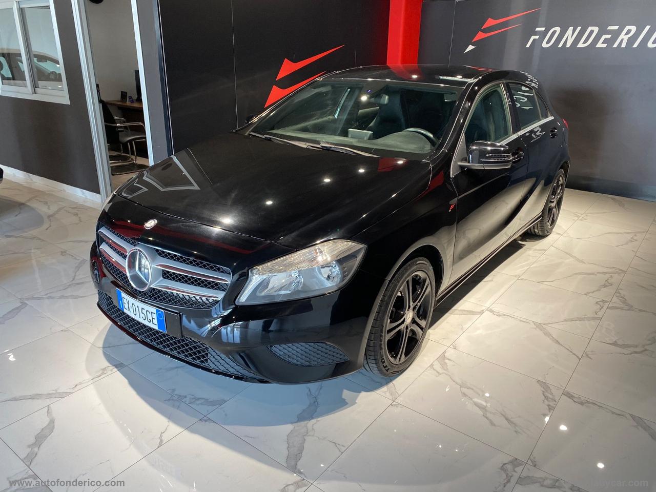MERCEDES-BENZ A 160 CDI Dark Night Edition