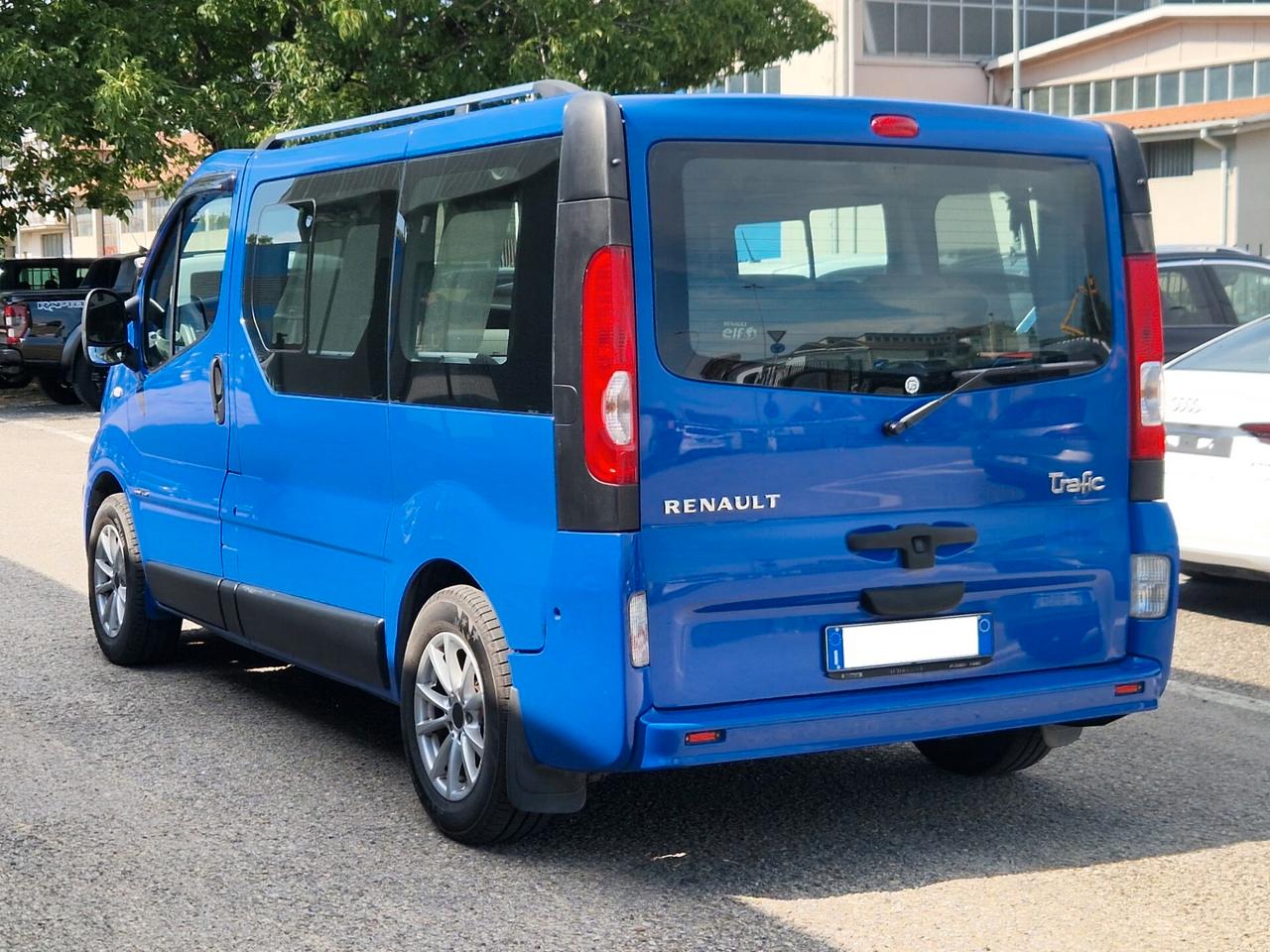Renault Trafic 2.0 dCi/115 PC-TN Limousine