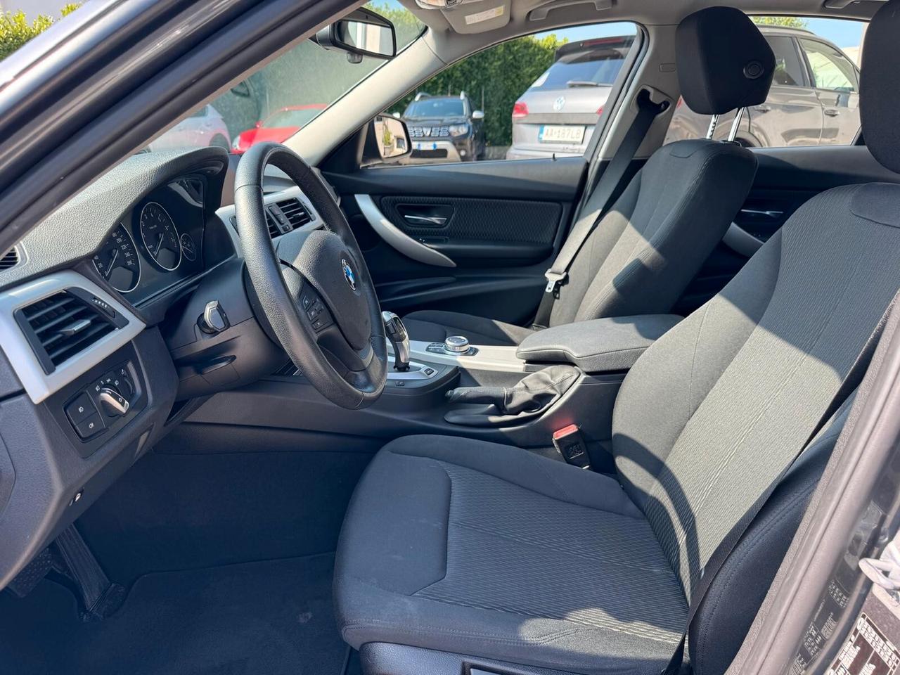 Bmw 330 330E iPerformance Advantage Plugin Hybrid