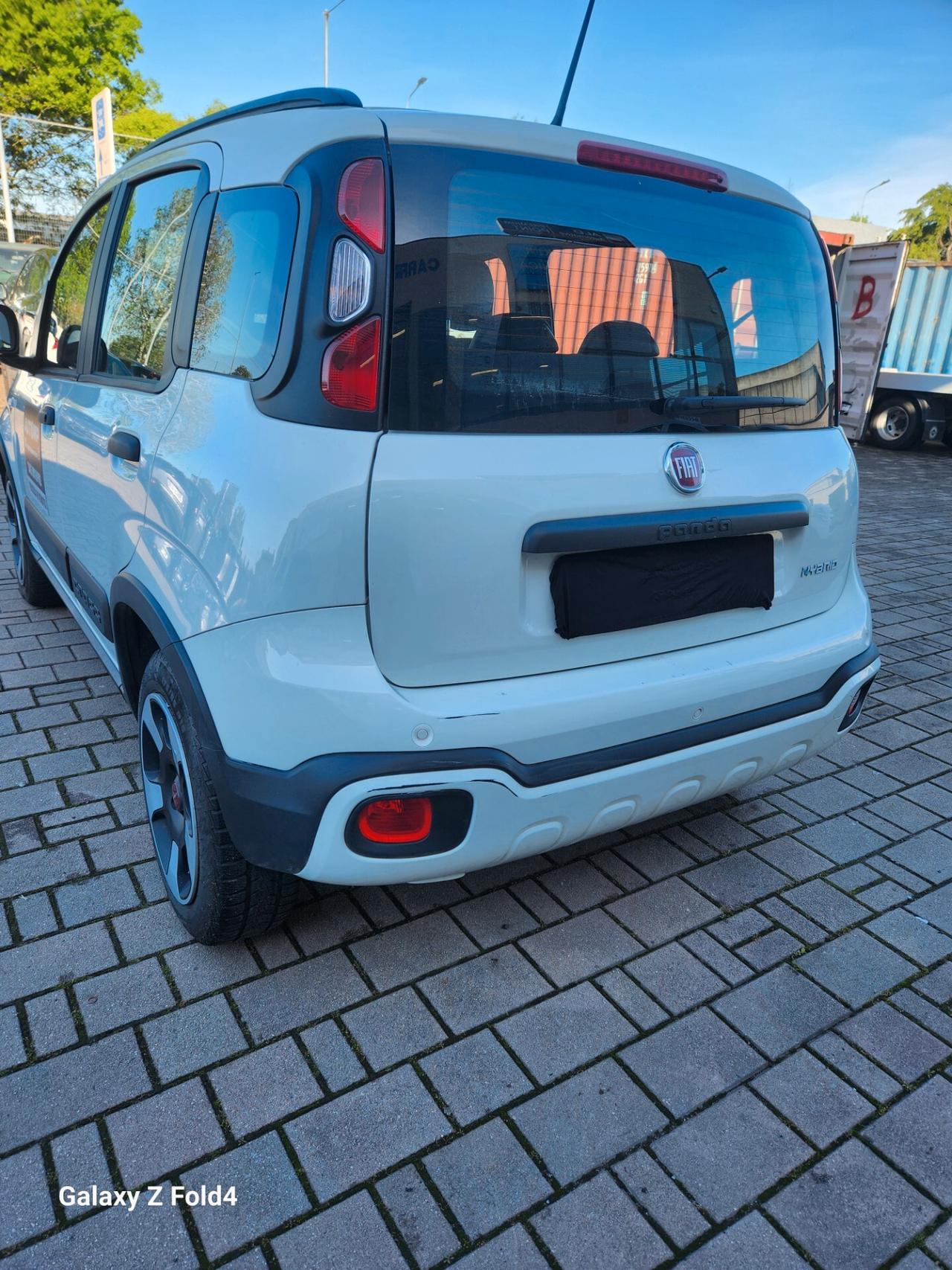 Fiat Panda Cross 1.0 FireFly S&S Hybrid solo con offerta finanziaria