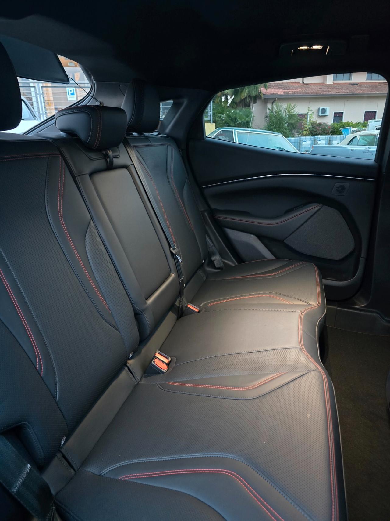 Ford Mustang AWD RANGE EXTENDED