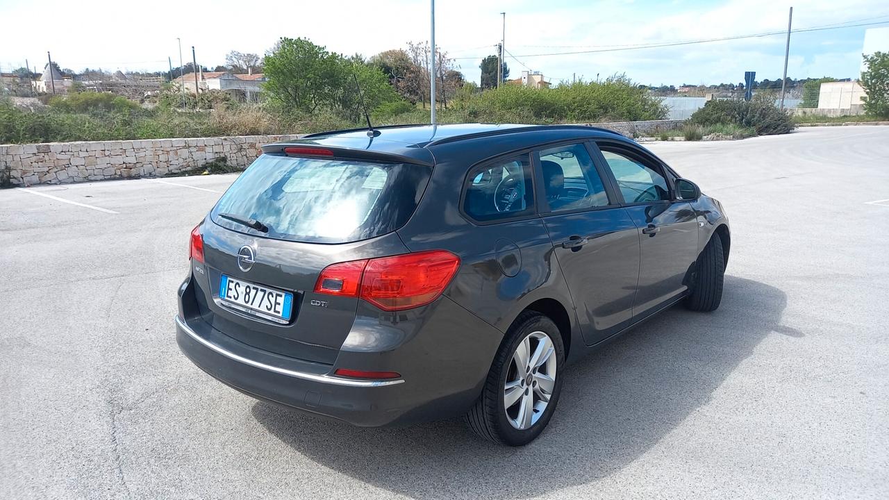 Opel Astra 1.7 CDTI 110CV Sports Tourer Elective