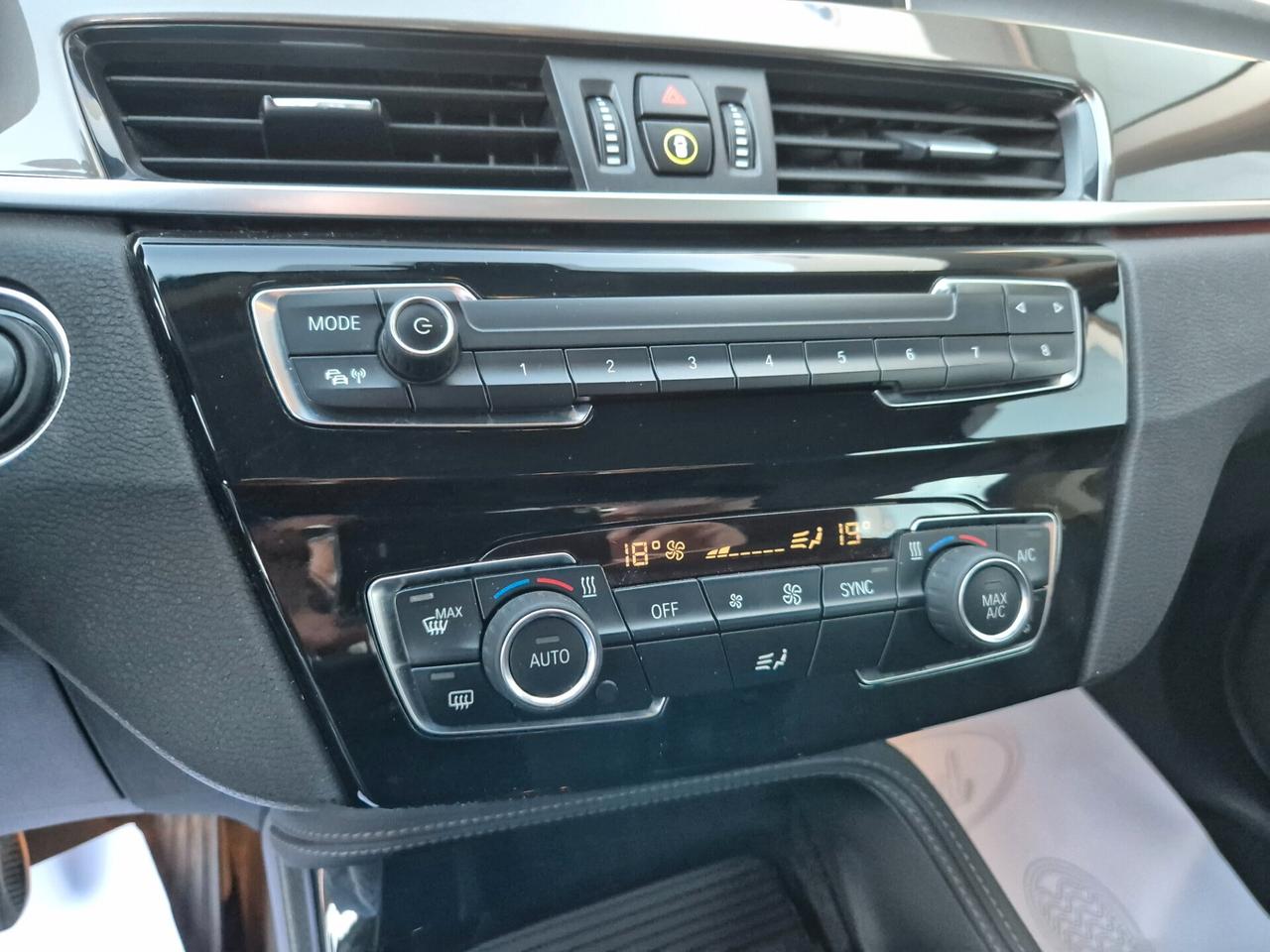 Bmw X1 sDrive18d xLine LED PELLE 18