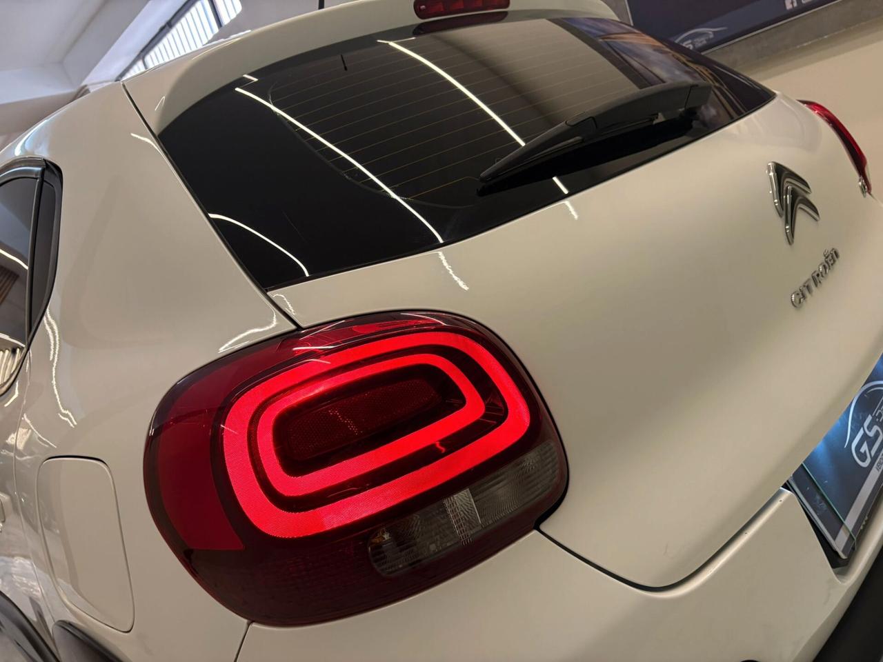 Citroen C3 1600cc BlueHDi 75cv Allestimento Shine