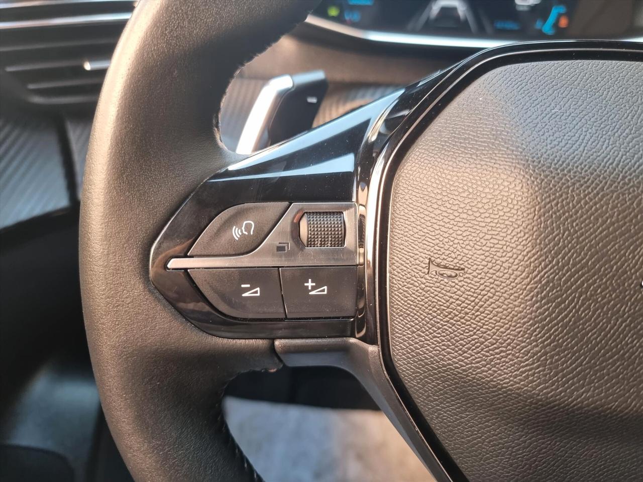 Peugeot 2008 BlueHDi 130 S&S EAT8 Allure AUTOMATICA NESSUN VINCOLO DI FINANZIAMENTO