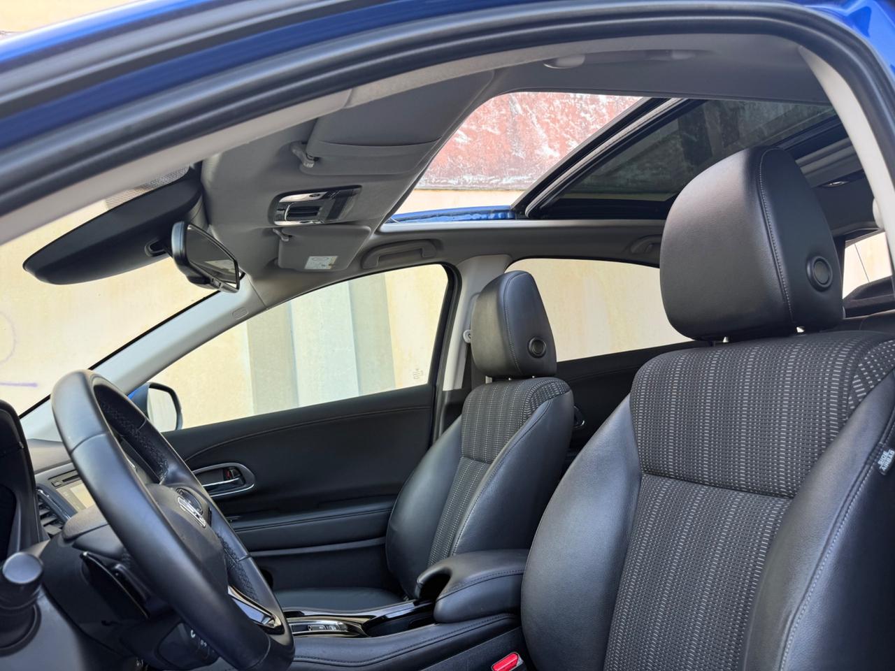 Honda HR-V 1.5 i-VTEC CVT Executive Navi ADAS