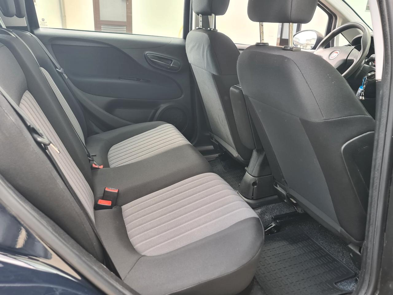 Fiat Punto 1.3 MJT II S&S 95 CV 5p E6