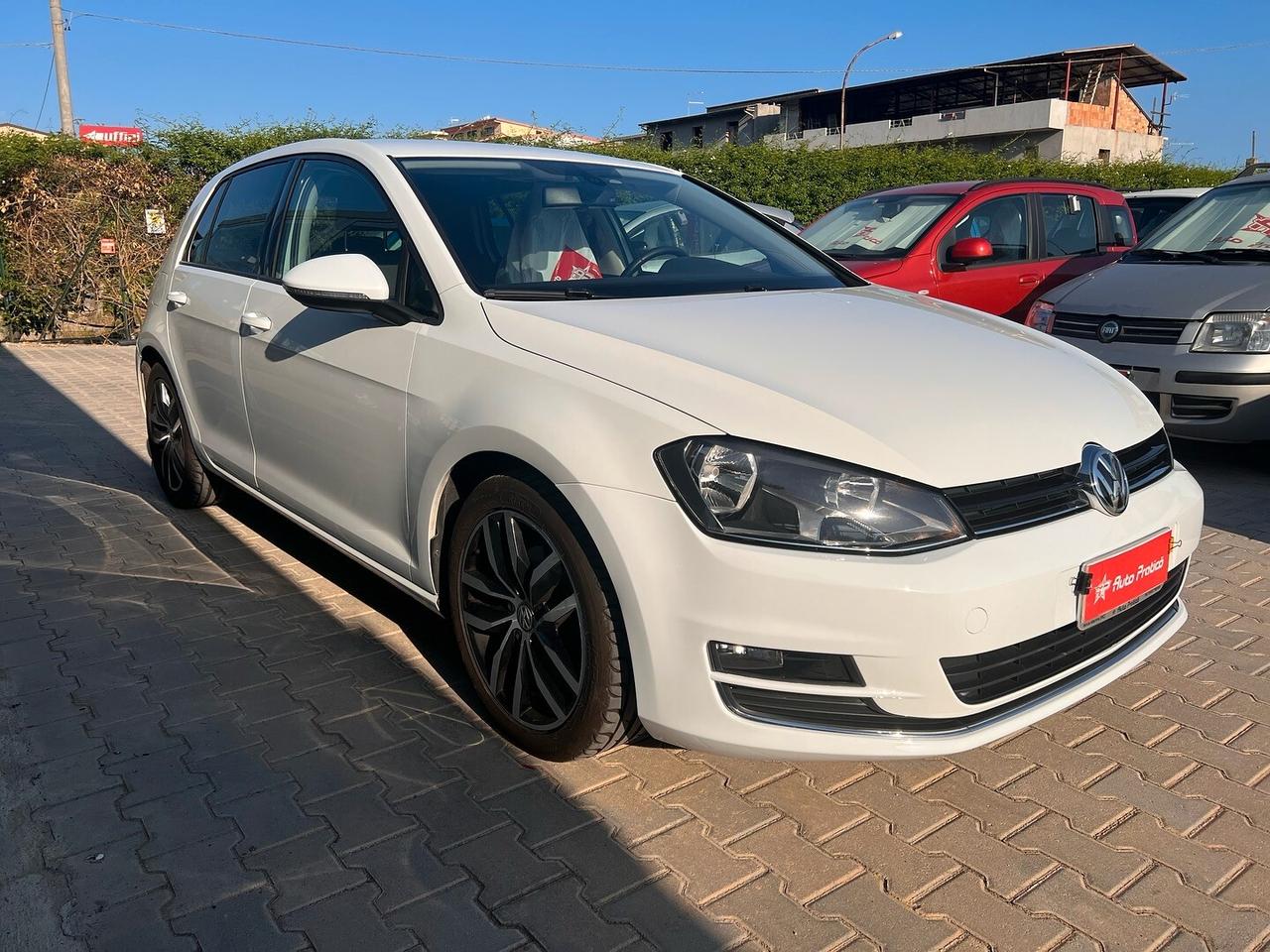 Volkswagen Golf 1.6 TDI DSG 5p. Comfortline BlueMotion Technology