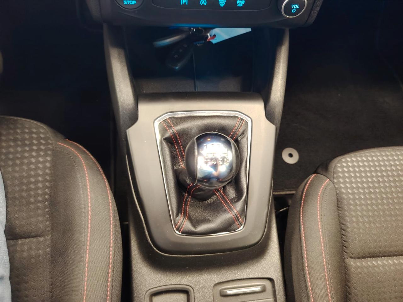 Ford Focus 1.0 EcoBoost Hybrid 125 CV 5p. ST-Line