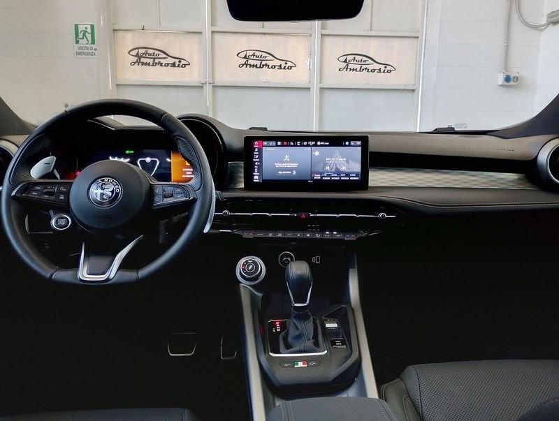 Alfa Romeo Tonale 1.6 diesel 130 CV TCT6 Veloce TUA da 349,00 euro al mese