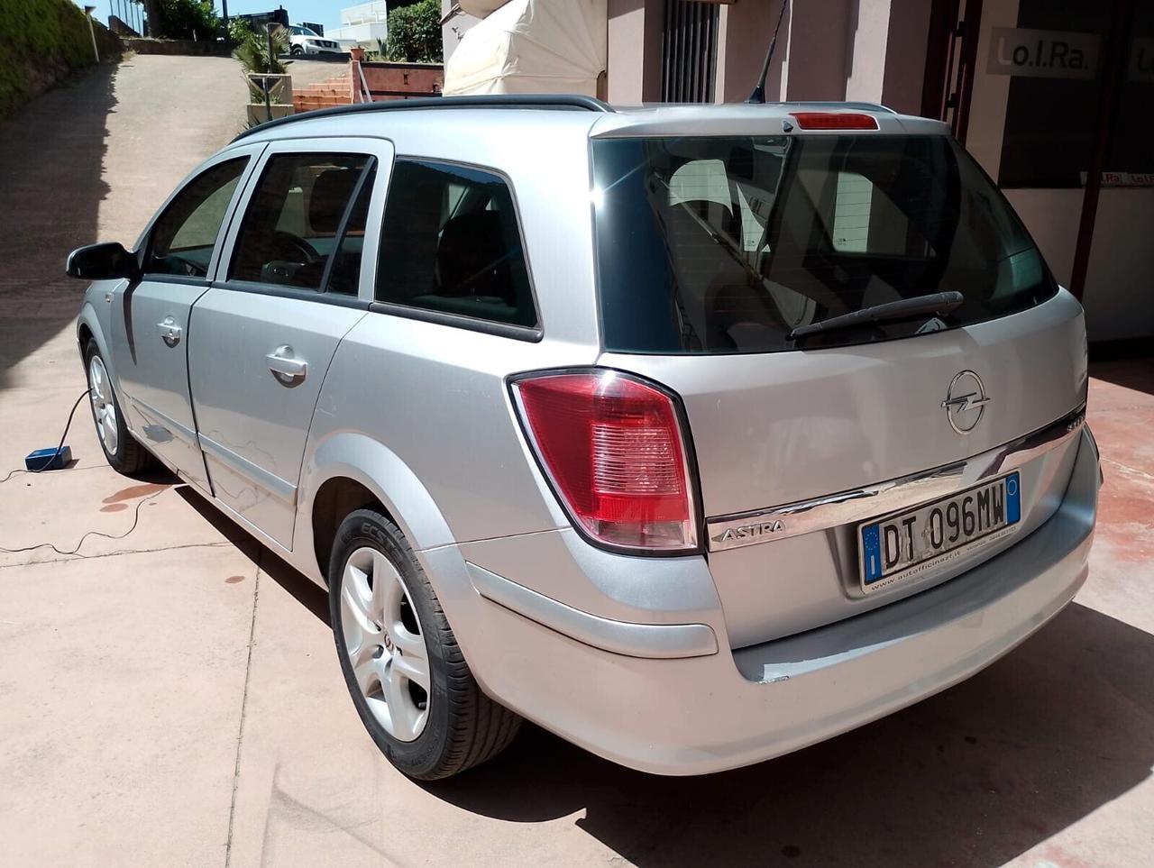 Opel Astra 1.7 CDTI - 2009