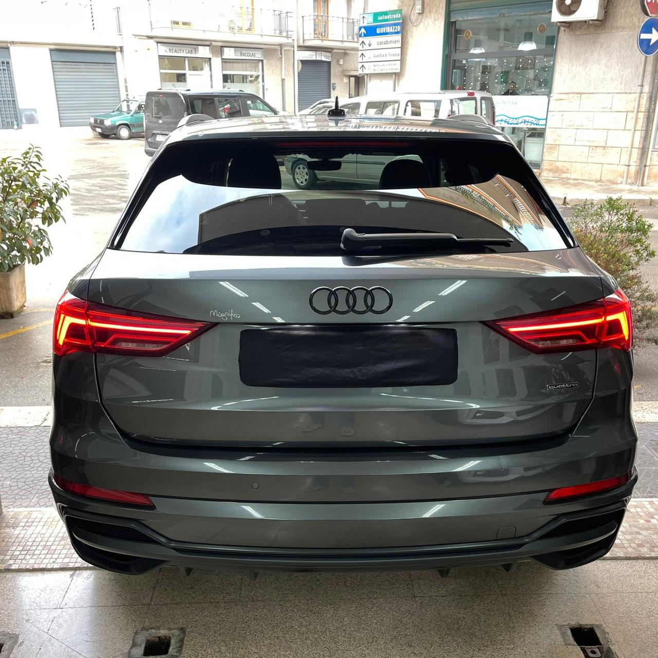 Audi Q3 40 TDI 200cv quattro S- Line