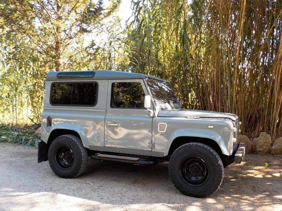 Land Rover Defender 90 2.5 Td5 Station Wagon SE