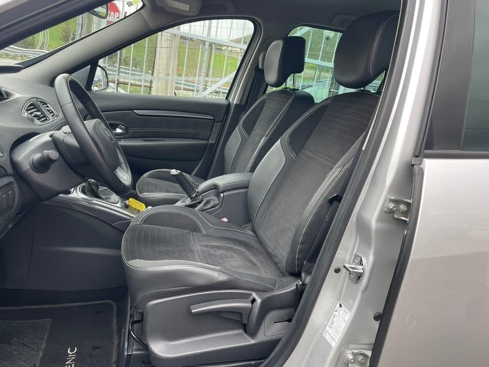 Renault Scenic Scénic XMod Cross 1.5 dCi 110CV