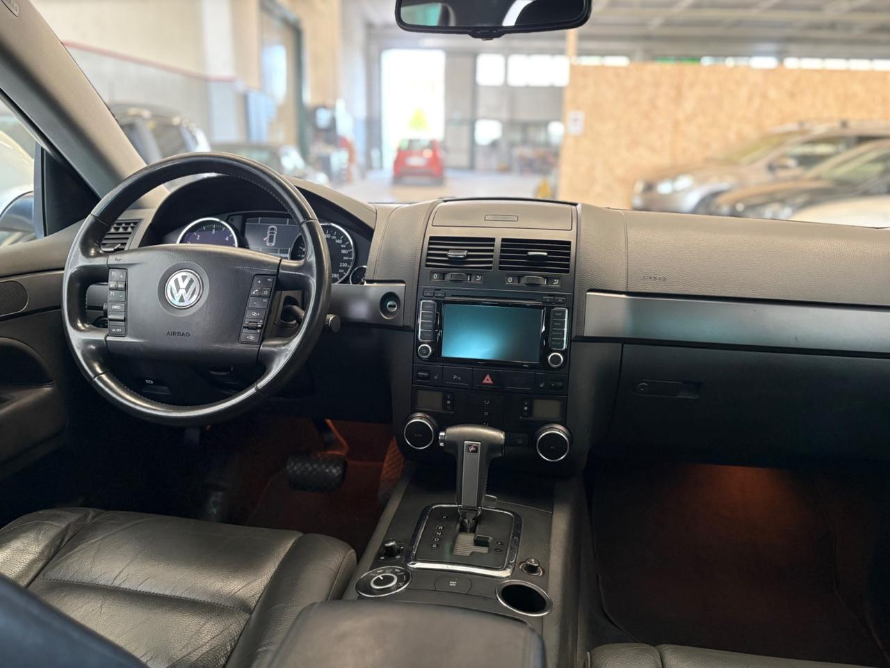 Volkswagen Touareg 3.0 TDI tiptronic 2010