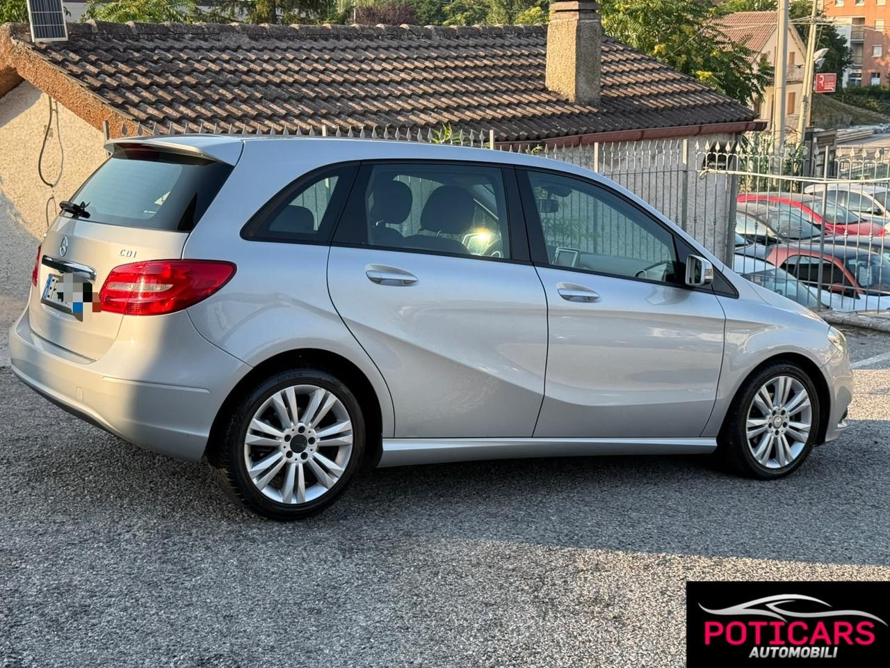Mercedes-benz B 180 CDI BlueEFFICIENCY Executive