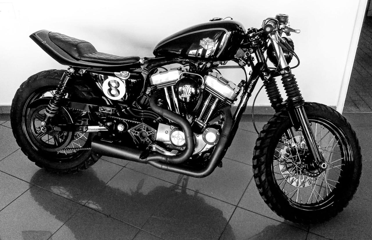 Harley-davidson XL 883 Cafè Racer