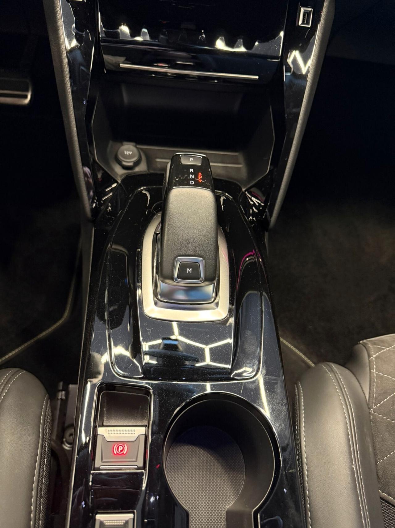 Peugeot 2008 GT AUTOMATICA