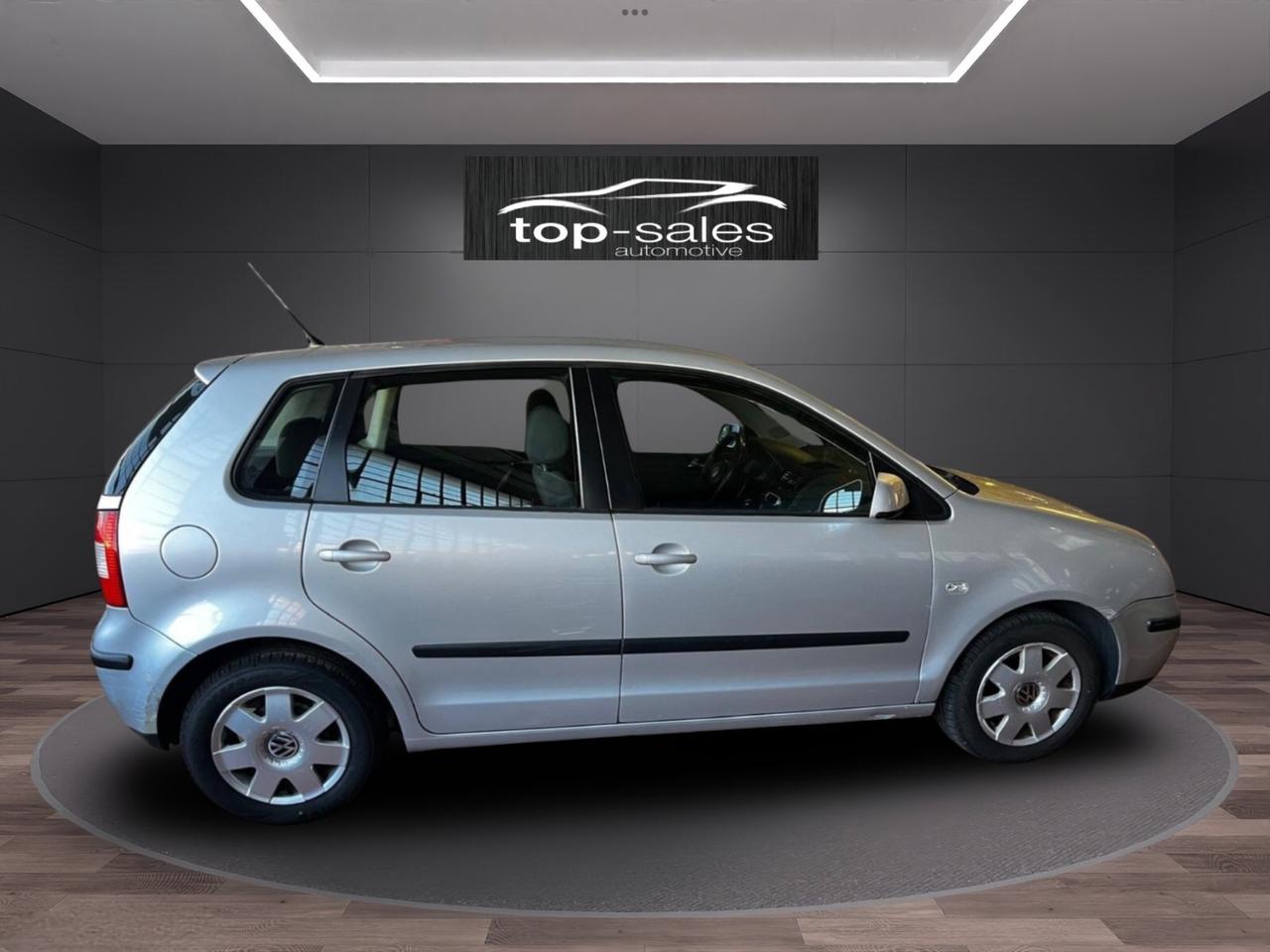 Volkswagen Polo 1.2/64CV 12V 5p. Trendline Ok Neopatentati