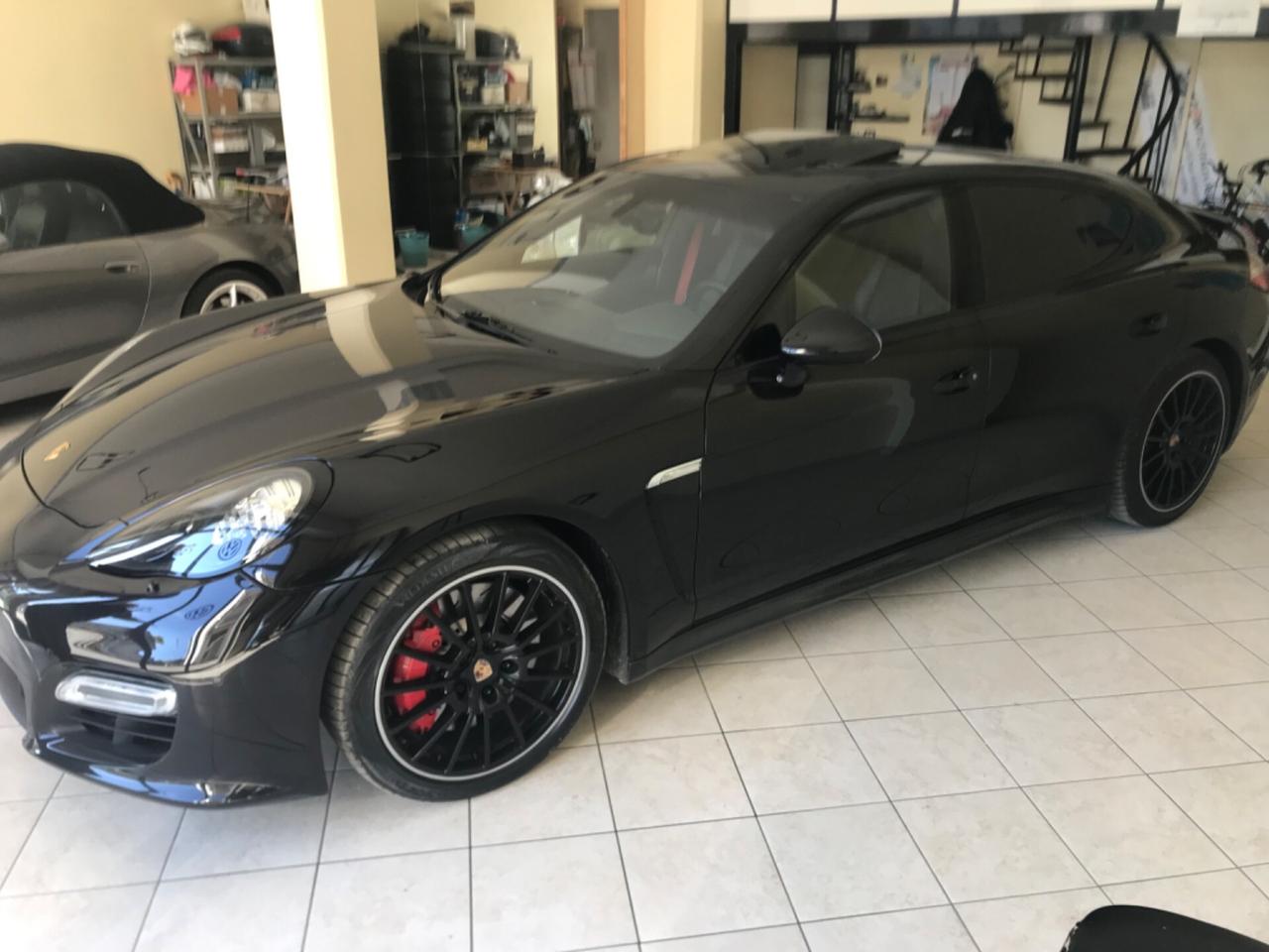 Porsche Panamera 4.8 Turbo S