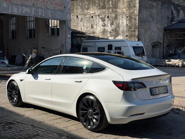 TESLA Model 3 Long Range AWD Performance