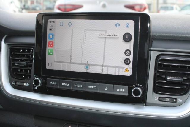 Kia Stonic 1.2 dpi Urban 84cv Con CARPLAY