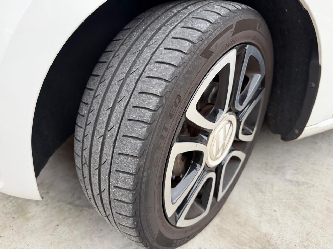 Volkswagen up! 1.0 benzina EURO5b neopatentati