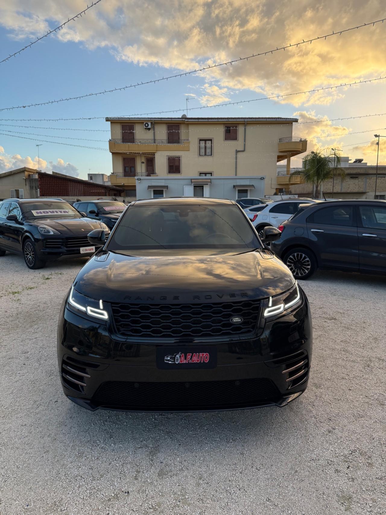 Land Rover Range Velar 2.0D I4 240 CV R-Dynamic