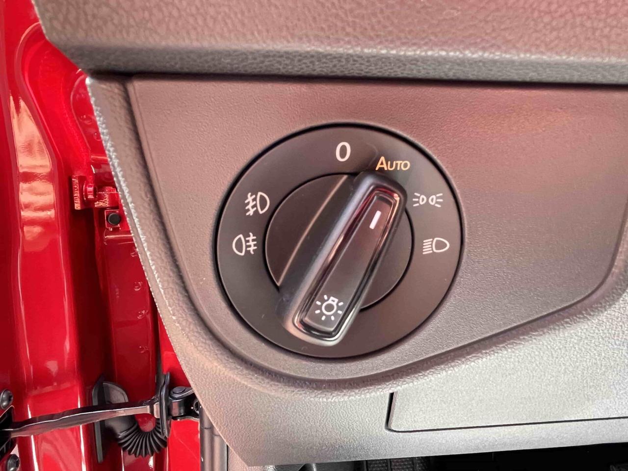 Volkswagen Taigo 1.0 TSI 110 CV R-Line