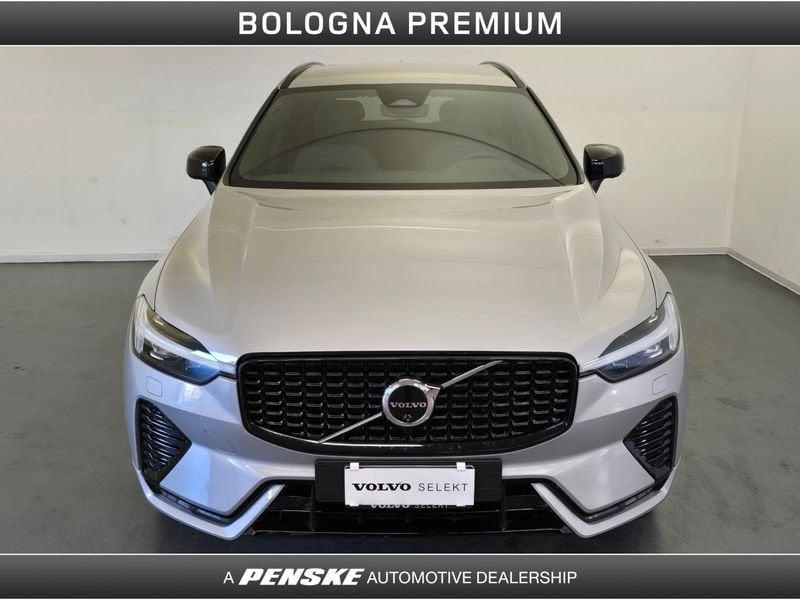 Volvo XC60 XC60 B5 AWD automatico Plus Dark