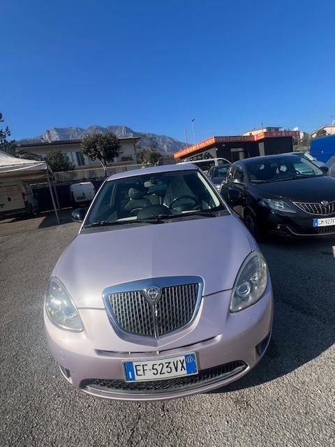 Lancia Ypsilon 1.2 69 CV Elle
