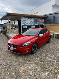 Volvo V40 D2 Geartronic R-design Kinetic
