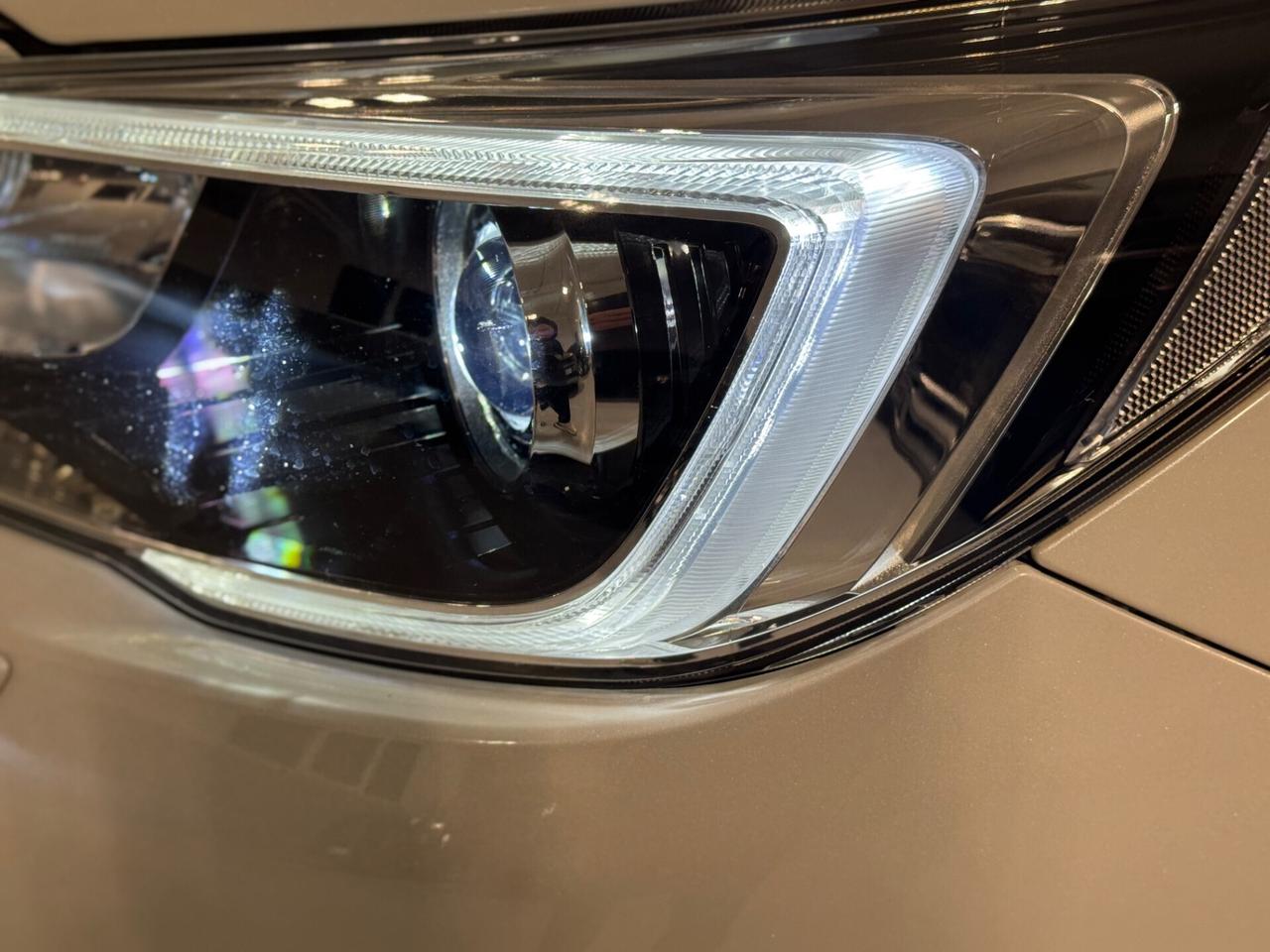 Subaru OUTBACK 2.0d Automatico 4x4 Gancio Traino !