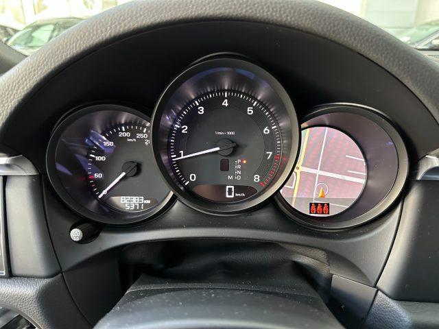 PORSCHE Macan 2.0 PDK - 21" - Tetto - Scarichi - PDLS - ACC-Bose